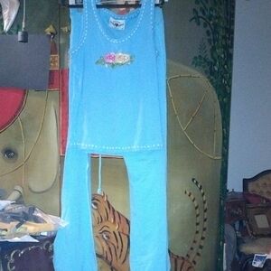 Women's Vintage Twisted Heart Blue Sweat Pants & Tanks